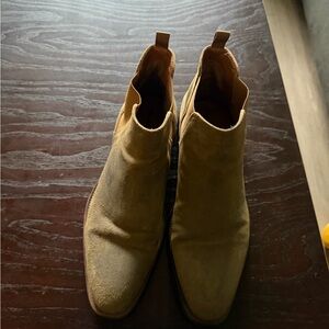 Aldo Men's Tan Suede Chukka Boots